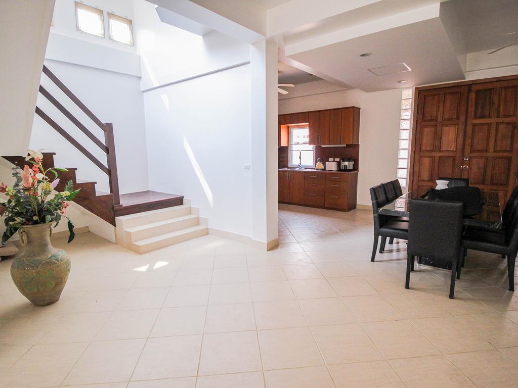 Naklua Pool Villa By Pattaya Sunny Rentals Экстерьер фото