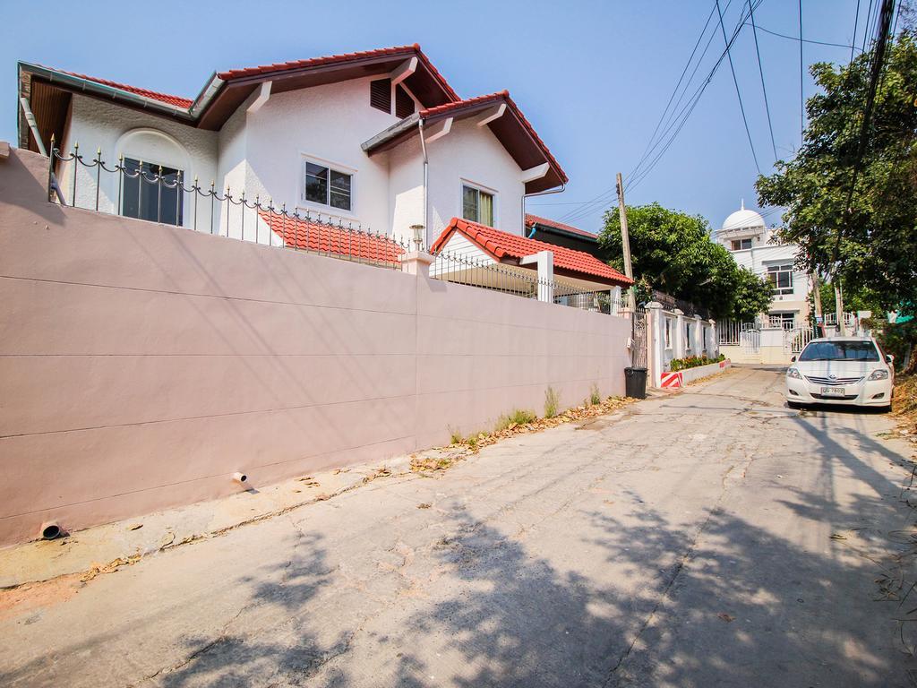 Naklua Pool Villa By Pattaya Sunny Rentals Экстерьер фото